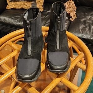 Men's Black Front-Zip Ankle Boots